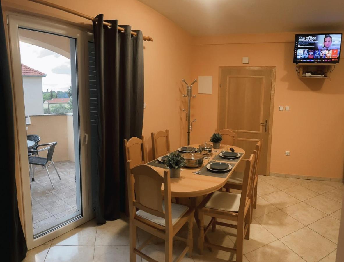 Adriatic Oasis Apartments Preko Extérieur photo